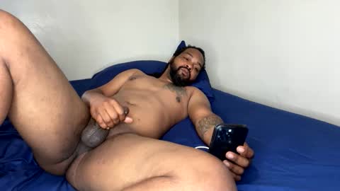 WeDaShit Come Vibe with me . online show from May 1, 6:23 pm
