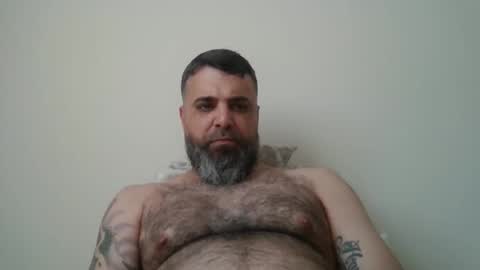 Snapshot of weezy210 chatting on June 7, 2:10 pm Weezy online show from June 7, 2:10 pm