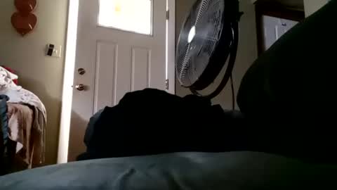 Snapshot of welldny chatting on September 21, 5:58 pm welldny online show from September 21, 5:58 pm