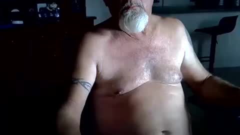 Snapshot of wellhelloo chatting on February 16, 5:25 am Wellhelloo online show from February 16, 5:25 am