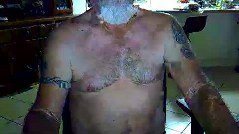 Snapshot of wellhelloo chatting on February 17, 6:36 pm Wellhelloo online show from February 17, 6:36 pm