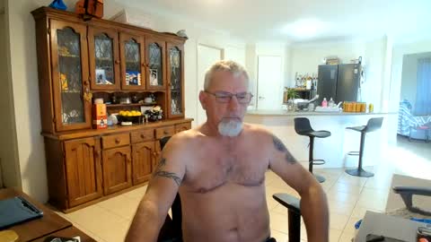 Wellhelloo online show from June 16, 5:43 am