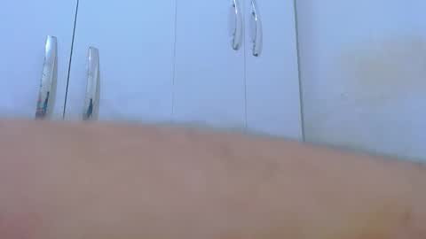 wellingtont online show from September 17, 4:03 am