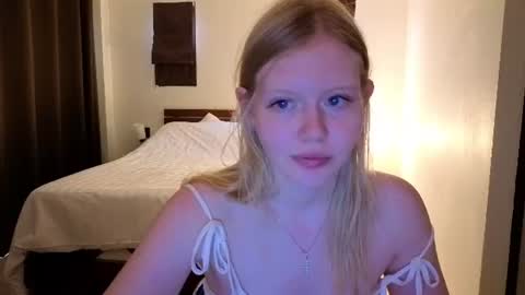 Wendy online show from June 30, 3:07 am