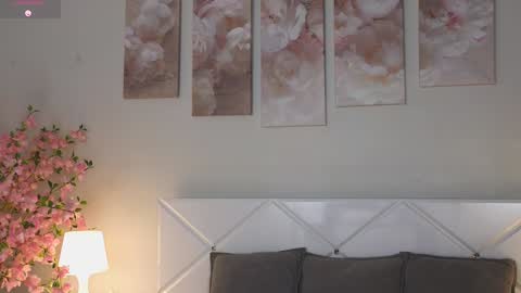 Im Wendy online show from January 18, 3:20 am