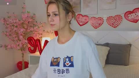 Im Wendy online show from February 12, 9:33 pm