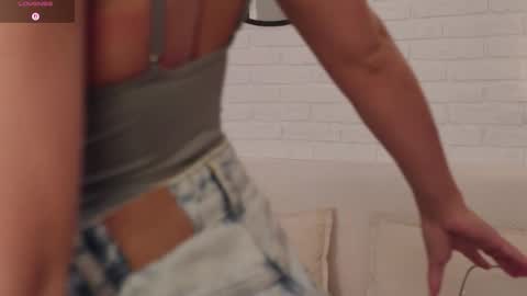 Im Wendy online show from September 8, 7:57 pm