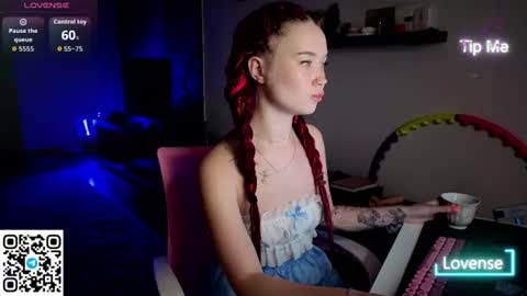 WendyCandy182 online show from July 16, 3:12 am