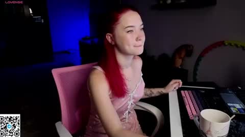 WendyCandy182 online show from August 1, 3:17 am