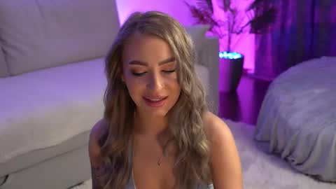 Wendy online show from March 3, 8:27 am