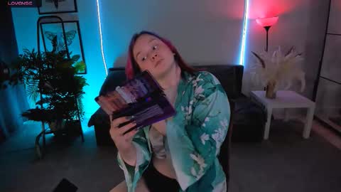 wendyycandy online show from February 2, 8:51 pm