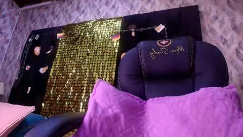 WEN SHENG online show from September 16, 7:15 pm