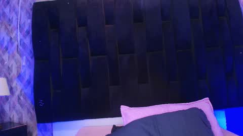 WEN SHENG online show from September 29, 7:19 pm