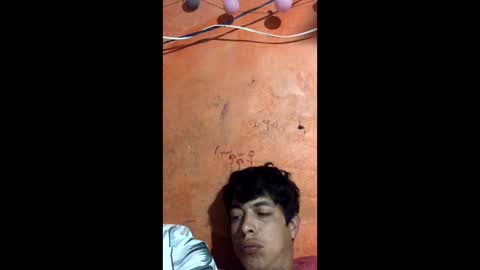 Snapshot of wero421 chatting on November 3, 8:04 am wero421 online show from November 3, 8:04 am