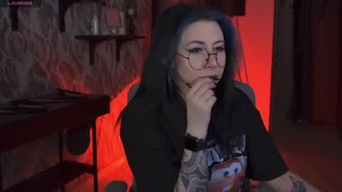 little girl who is always rightLisa online show from January 13, 1:22 am