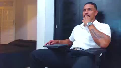 Wesley Rogger online show from September 26, 10:03 pm