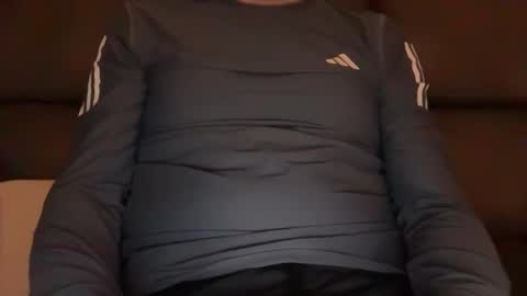 Snapshot of wet_adidasboy chatting on January 3, 9:36 pm wet_adidasboy online show from January 3, 9:36 pm