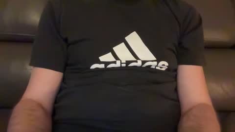 Snapshot of wet_adidasboy chatting on January 8, 9:34 pm wet_adidasboy online show from January 8, 9:34 pm