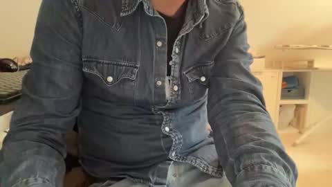 Snapshot of wet_adidasboy chatting on September 26, 1:59 pm wet_adidasboy online show from September 26, 1:59 pm