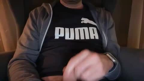 Snapshot of wet_adidasboy chatting on October 28, 8:44 pm wet_adidasboy online show from October 28, 8:44 pm