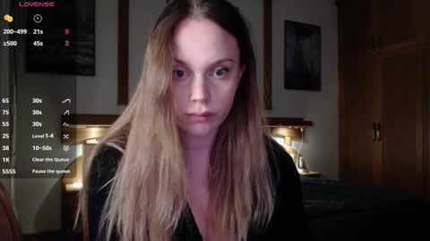 Lana online show from October 10, 6:07 pm