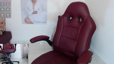 Diva online show from December 21, 10:19 pm