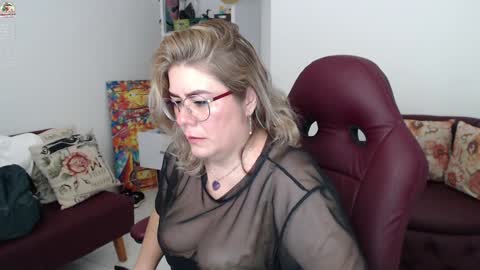 Diva online show from December 27, 2:47 am