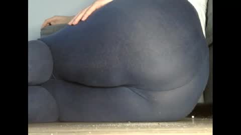 Snapshot of wet_pants2022 chatting on February 14, 6:29 pm wet_pants2022 online show from February 14, 6:29 pm