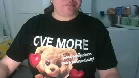 Snapshot of wet_pants2022 chatting on November 1, 10:45 pm wet_pants2022 online show from November 1, 10:45 pm