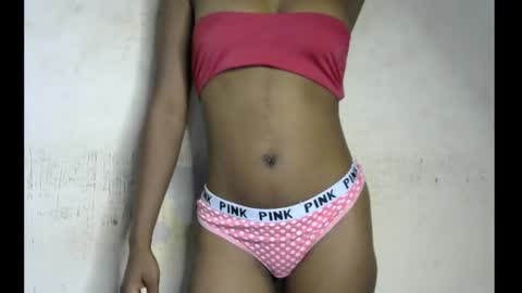 Snapshot of wet_pussy200 chatting on January 18, 1:04 pm Bella online show from January 18, 1:04 pm