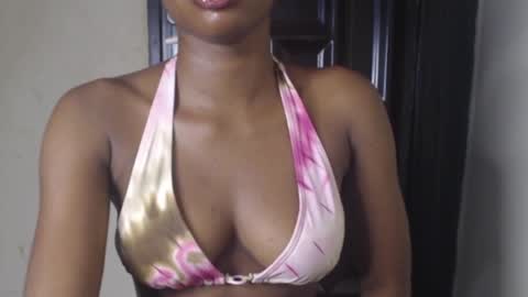 Bella online show from April 19, 8:02 am