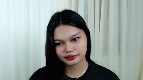 wet_velvet_xo online show from February 27, 3:50 am