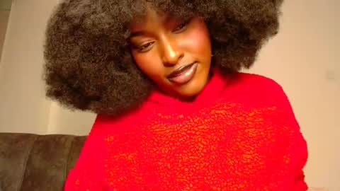 Snapshot of wet_wife_material chatting on January 3, 10:19 pm Macey online show from January 3, 10:19 pm