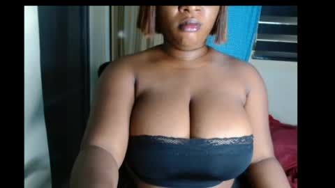 Snapshot of wet_xxpussy55 chatting on July 15, 11:59 am Sonia online show from July 15, 11:59 am