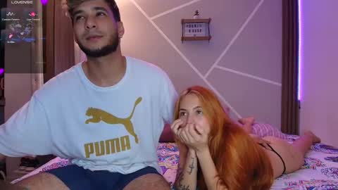 Snapshot of wetbubble chatting on November 8, 5:40 am Mia and Dylan online show from November 8, 5:40 am