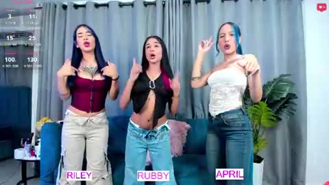 Snapshot of wetnaughtygirls chatting on June 20, 2:25 am MY TEAM RUBBYAPRILRILEY online show from June 20, 2:25 am