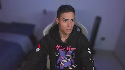 Snapshot of wexx_ chatting on October 13, 4:56 am wex online show from October 13, 4:56 am