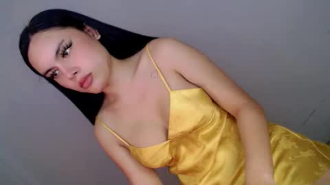 kiara online show from February 25, 7:18 am