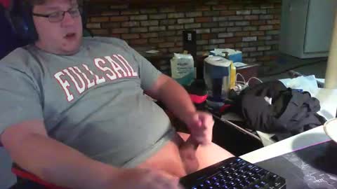 Snapshot of whateverdude555 chatting on November 5, 12:16 pm whateverdude555 online show from November 5, 12:16 pm