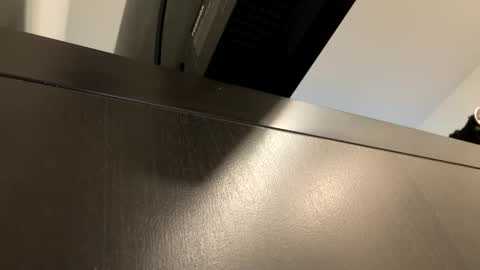 Snapshot of whatsinmystucco chatting on April 15, 1:34 am whatsinmystucco online show from April 15, 1:34 am