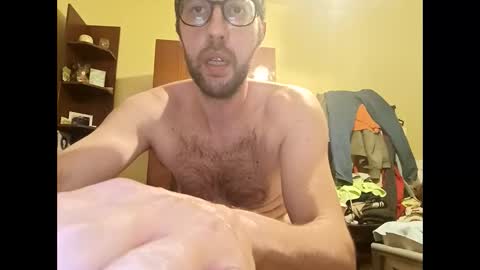 Snapshot of whatwouldyouliketosee chatting on October 18, 10:32 pm stoffy online show from October 18, 10:32 pm