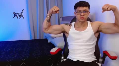 whipped_ripped online show from September 28, 1:49 pm