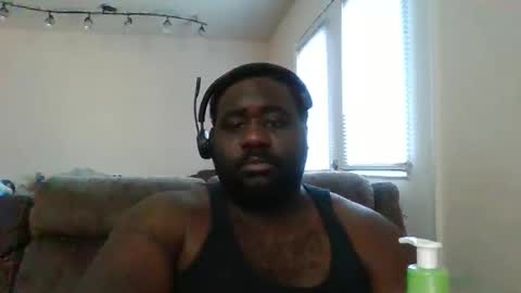 Snapshot of whiskeyandcoke24 chatting on February 17, 6:25 pm WhiskeyandCoke online show from February 17, 6:25 pm