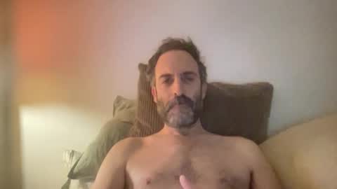 Snapshot of whiskylovexxx chatting on October 31, 3:57 pm WhiskyLove online show from October 31, 3:57 pm