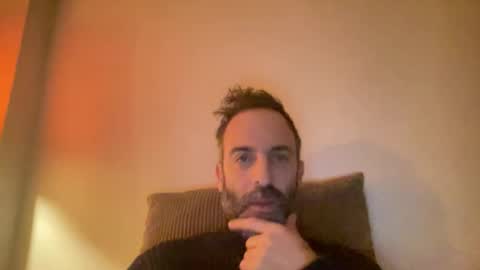 Snapshot of whiskylovexxx chatting on November 26, 1:39 am WhiskyLove online show from November 26, 1:39 am