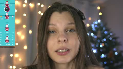 Naomi online show from December 23, 2:13 am