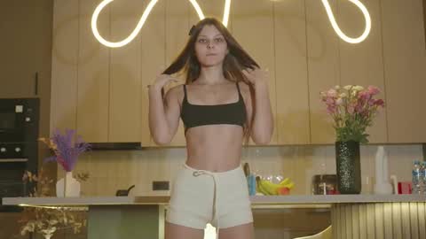 Naomi online show from November 5, 2:11 am