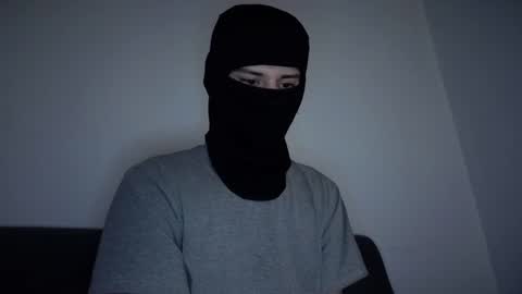 Snapshot of whispero_o chatting on February 10, 11:53 pm whispero_o online show from February 10, 11:53 pm
