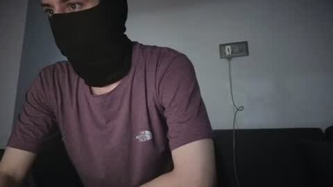 Snapshot of whispero_o chatting on June 20, 12:41 pm whispero_o online show from June 20, 12:41 pm