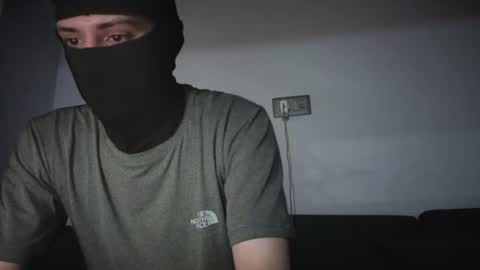 Snapshot of whispero_o chatting on June 22, 4:04 pm whispero_o online show from June 22, 4:04 pm